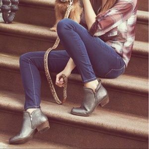 Lucky Brand Bartalino Bootie Brown